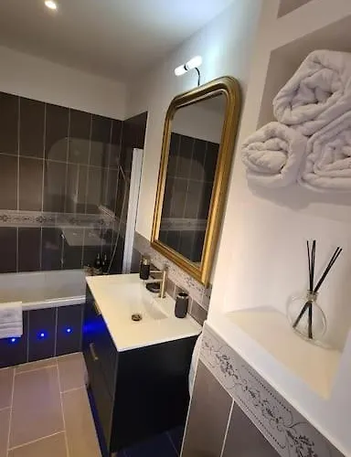 Apartament La Romane Montfaucon (Gard)